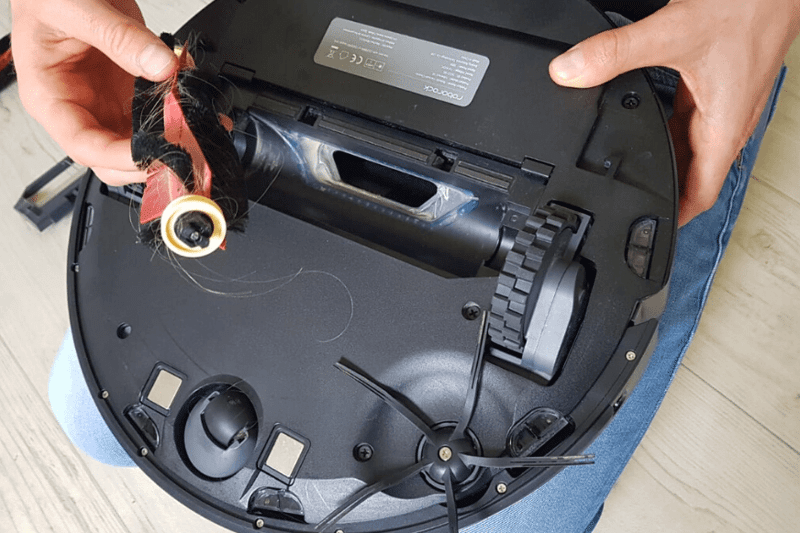 Hair wraps around the brush of the Roborock S6